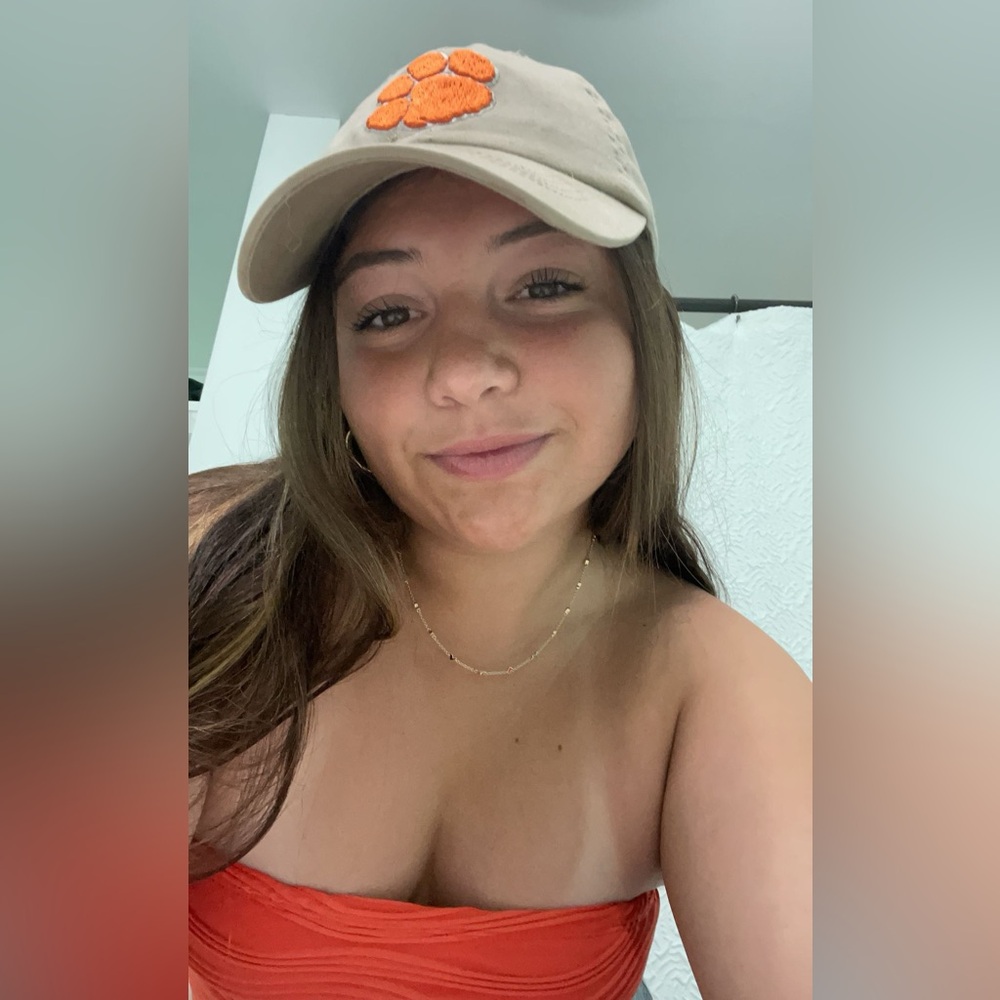 meet your posher, gabby!